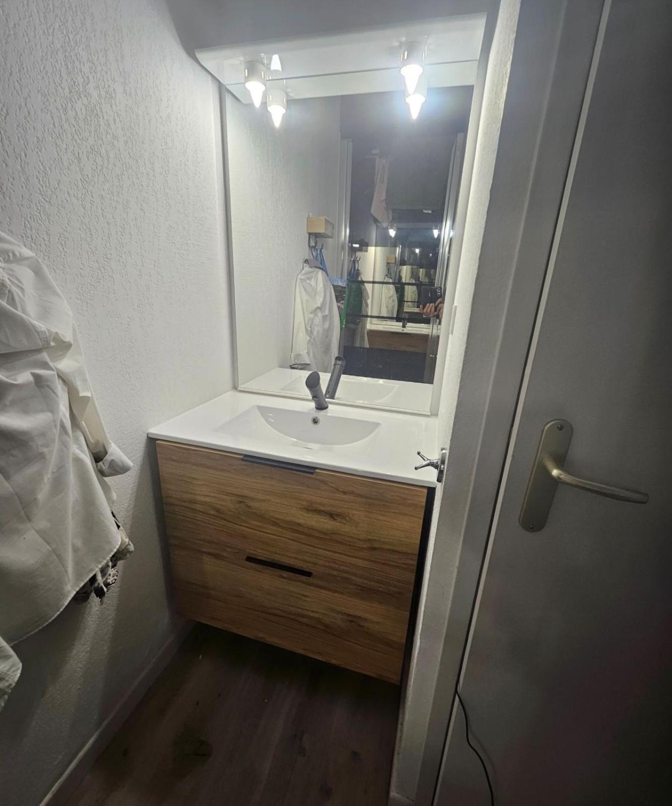 Maison Plain Pied Avec Climatisation Dans Une Residence Privee Avec Piscine Saint-Saturnin-lès-Avignon Dış mekan fotoğraf